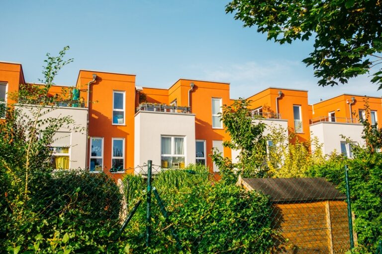 Oczyszczalnia osiedlowa – kiedy to lepsze rozwiązanie niż kanalizacja?